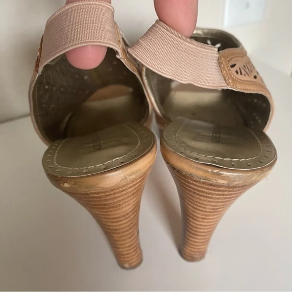 Adrienne Vittadini Nude Laser Cut Leather Heeled Platform Sandal Heels S…